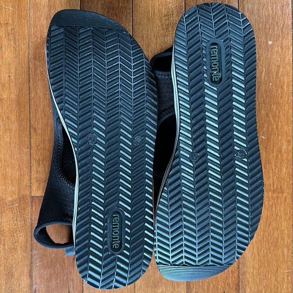 NWOT Remonte sandals - Picture 2 of 5